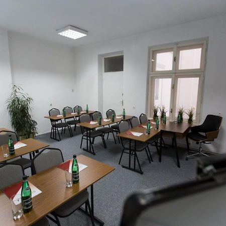 Old Town Apartments Krupnicza Krakow Ngoại thất bức ảnh