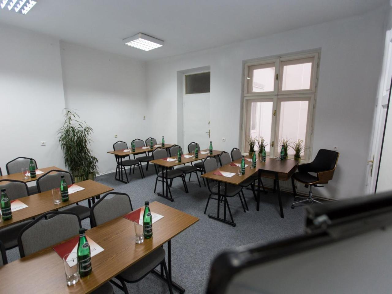 Old Town Apartments Krupnicza Krakow Ngoại thất bức ảnh